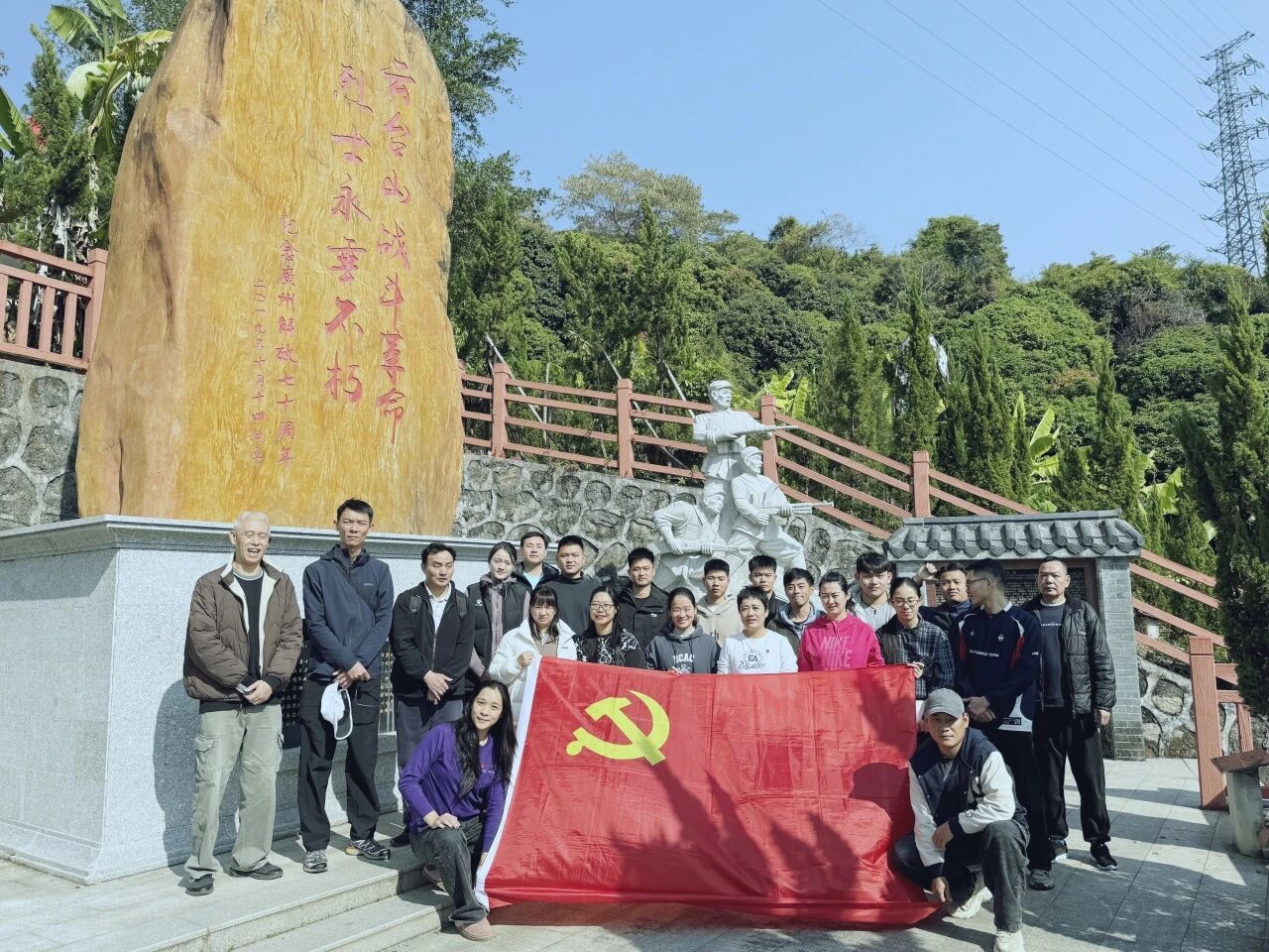 1772440557228485.jpg e4.jpg